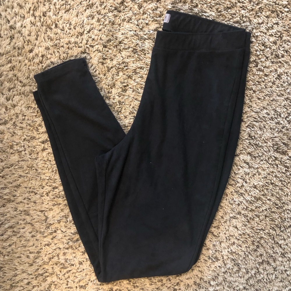 Hollister faux suede black leggings